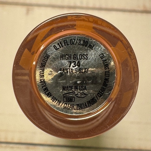 Kylie Cosmetics High Gloss #734 Limited Edition Santa’s Slay NWOB 0.11 fl oz - Picture 2 of 3